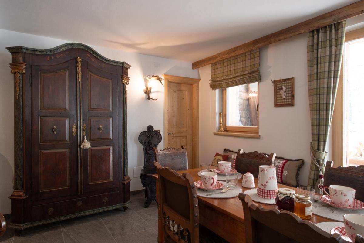 Chalet Degli Abeti By Ama Val Di Fassa Campitello di Fassa Eksteriør bilde