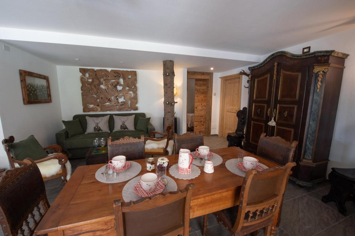 Chalet Degli Abeti By Ama Val Di Fassa Campitello di Fassa Eksteriør bilde